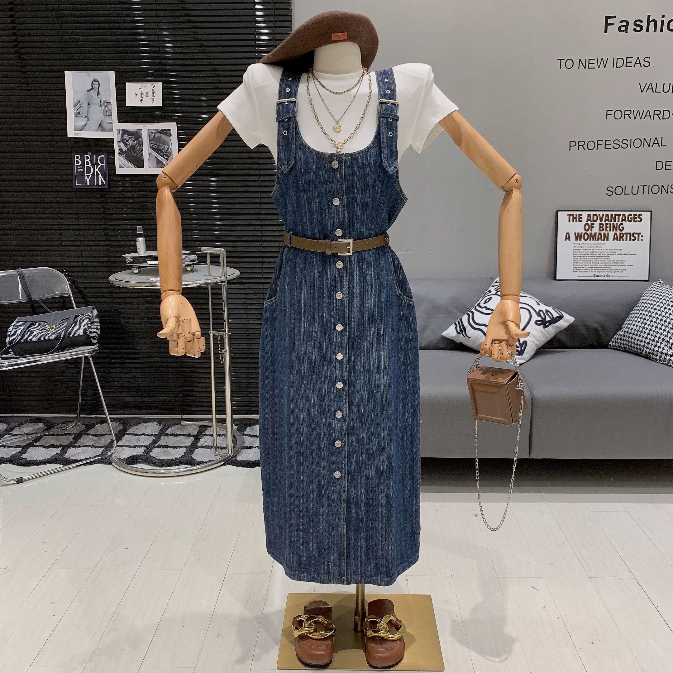 Barbie girl dress & belt DD121 images